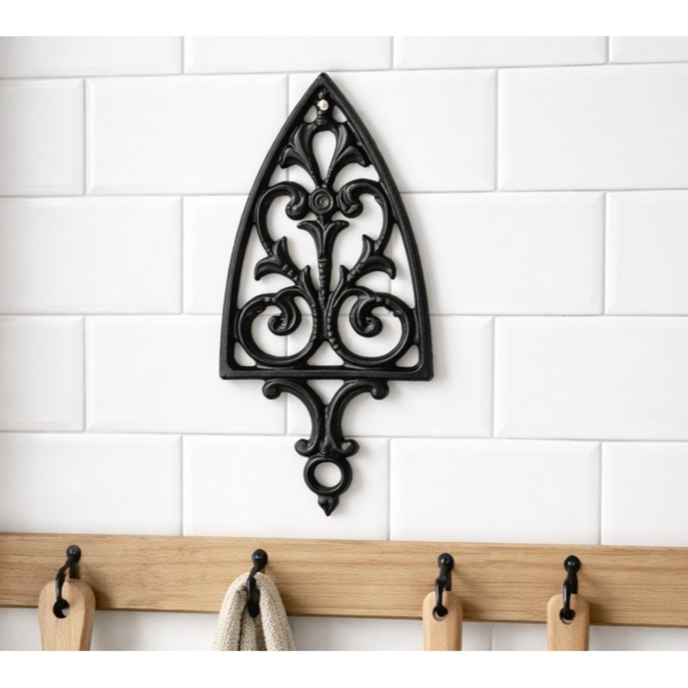 Vintage JZH Black Cast Iron Trivet Gothic Cathedral 9x4 Farmhouse Rustic Kitchen